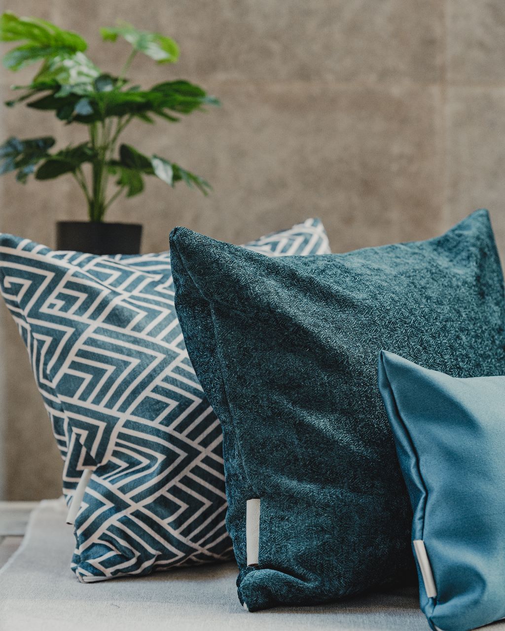 Green Pattern Velvet Mix - 3 Pieces