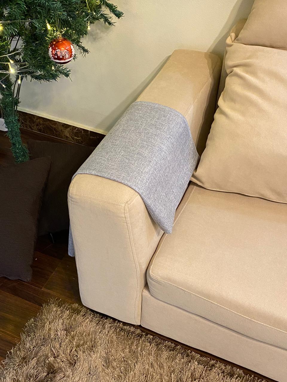 Damask linen Arm Throw - 1 Piece