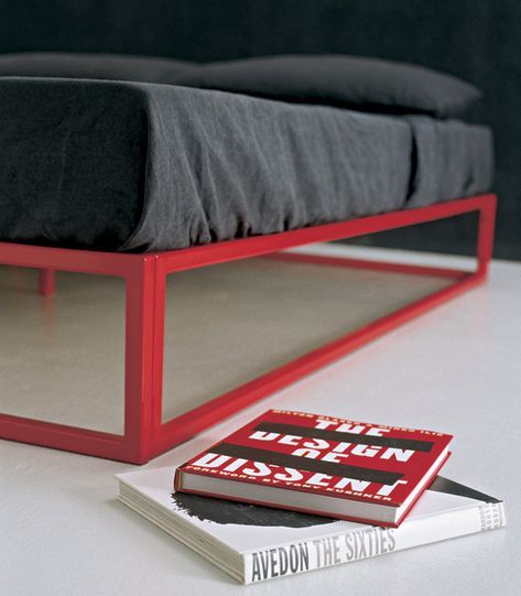 Modern steel bed - BS1